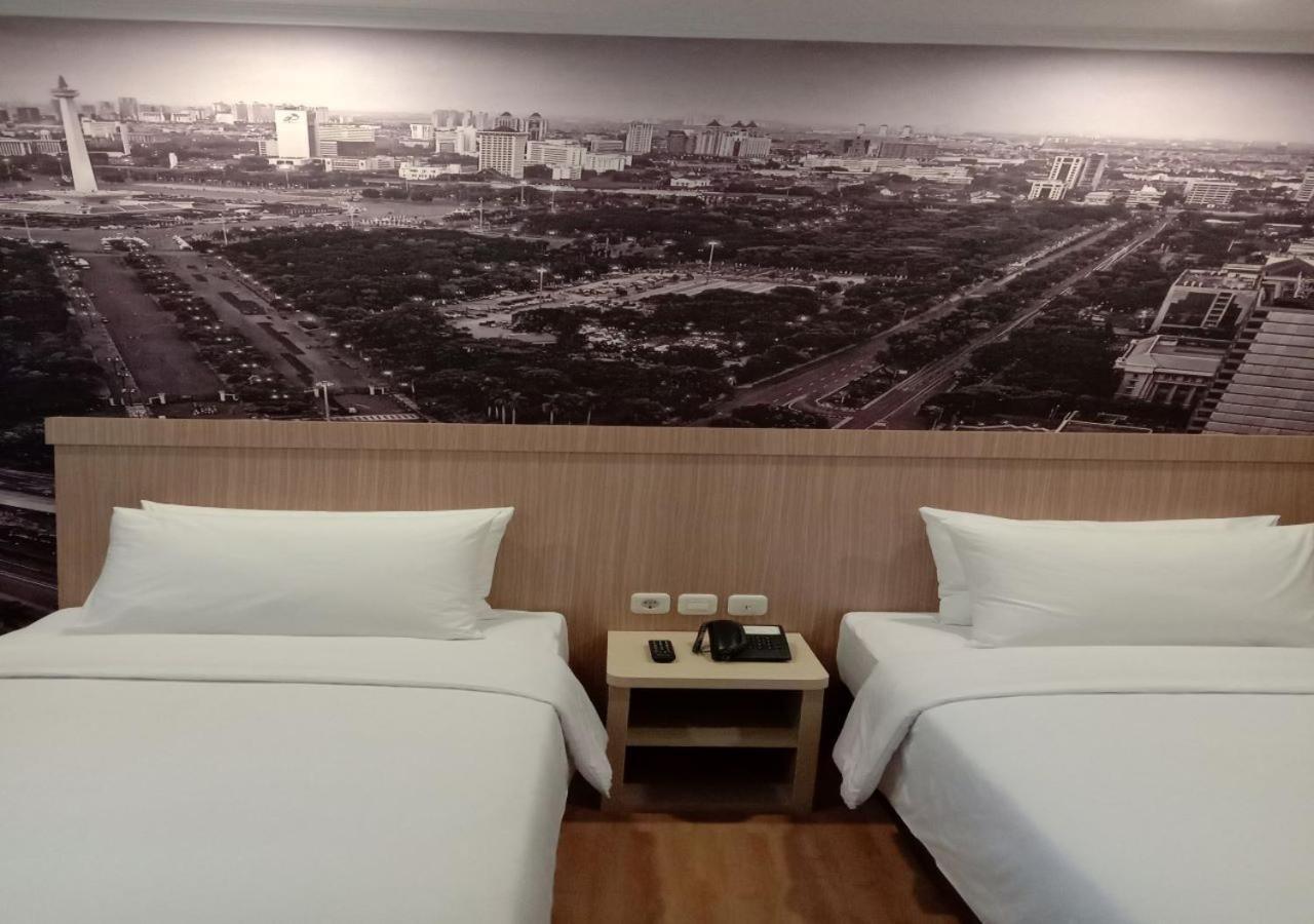 Giia Sanno Hotel Pluit Jakarta Exterior photo